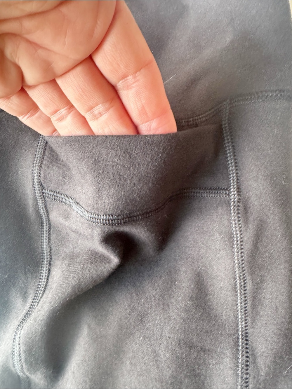 Athleta Girl Natural Play Stash Flare Pant in black Size XL 14Y - Picture 8 of 16
